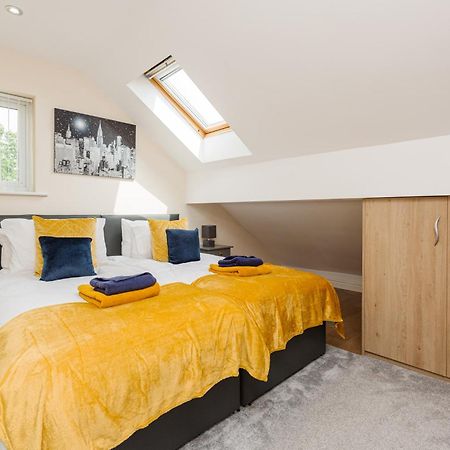 Oxheys House - 5 Bedrooms Contractors Parking 프레스턴 객실 사진