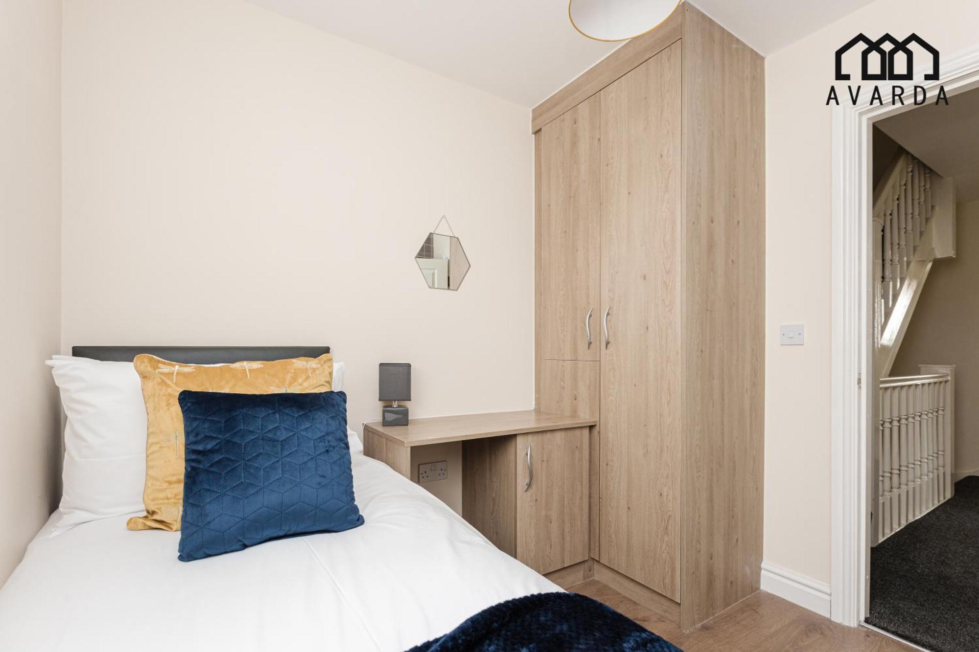 Oxheys House - 5 Bedrooms Contractors Parking 프레스턴 객실 사진