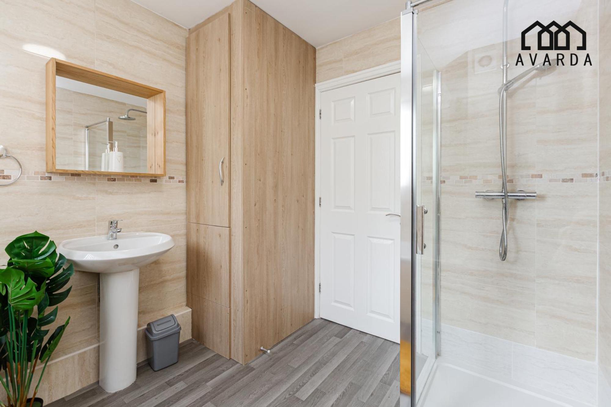 Oxheys House - 5 Bedrooms Contractors Parking 프레스턴 객실 사진